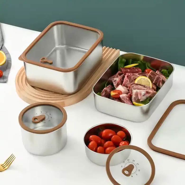 Food storage container detail view