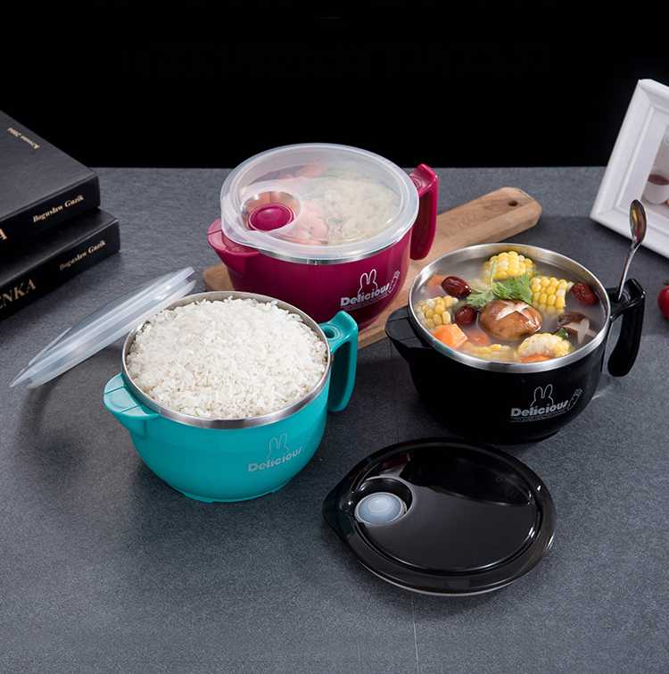 Stainless steel container with food